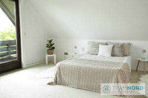 Schlafzimmer m. Loggia
