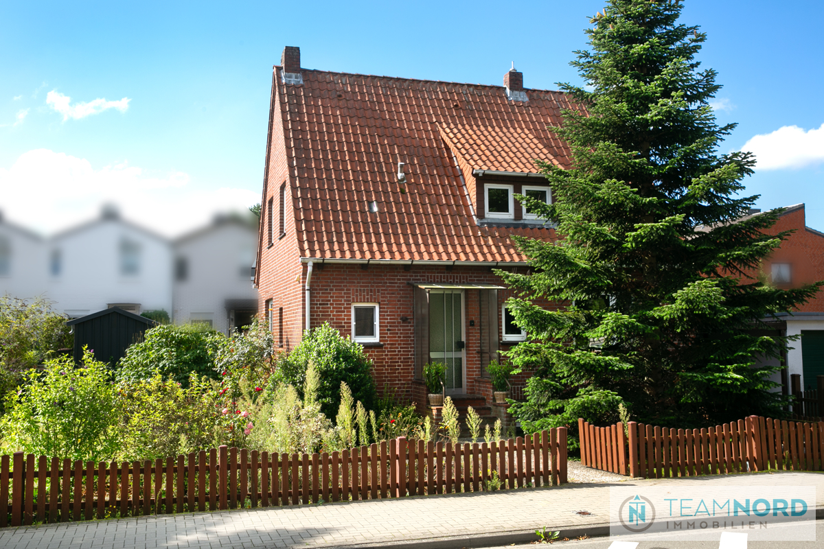 Straßenansicht
